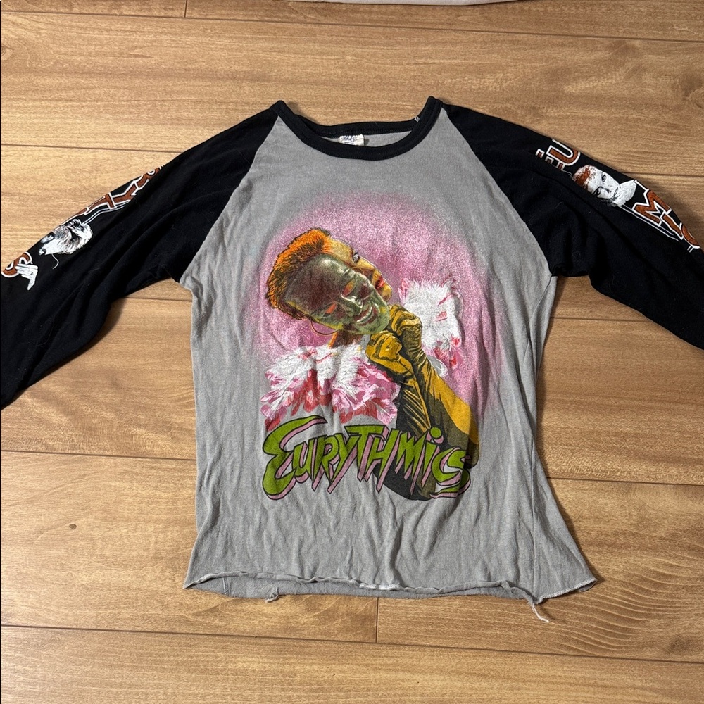 Vintage Rare Eurythmics 1984 Band Tour Full Graphic Shirt 3/4 Length Sleeve